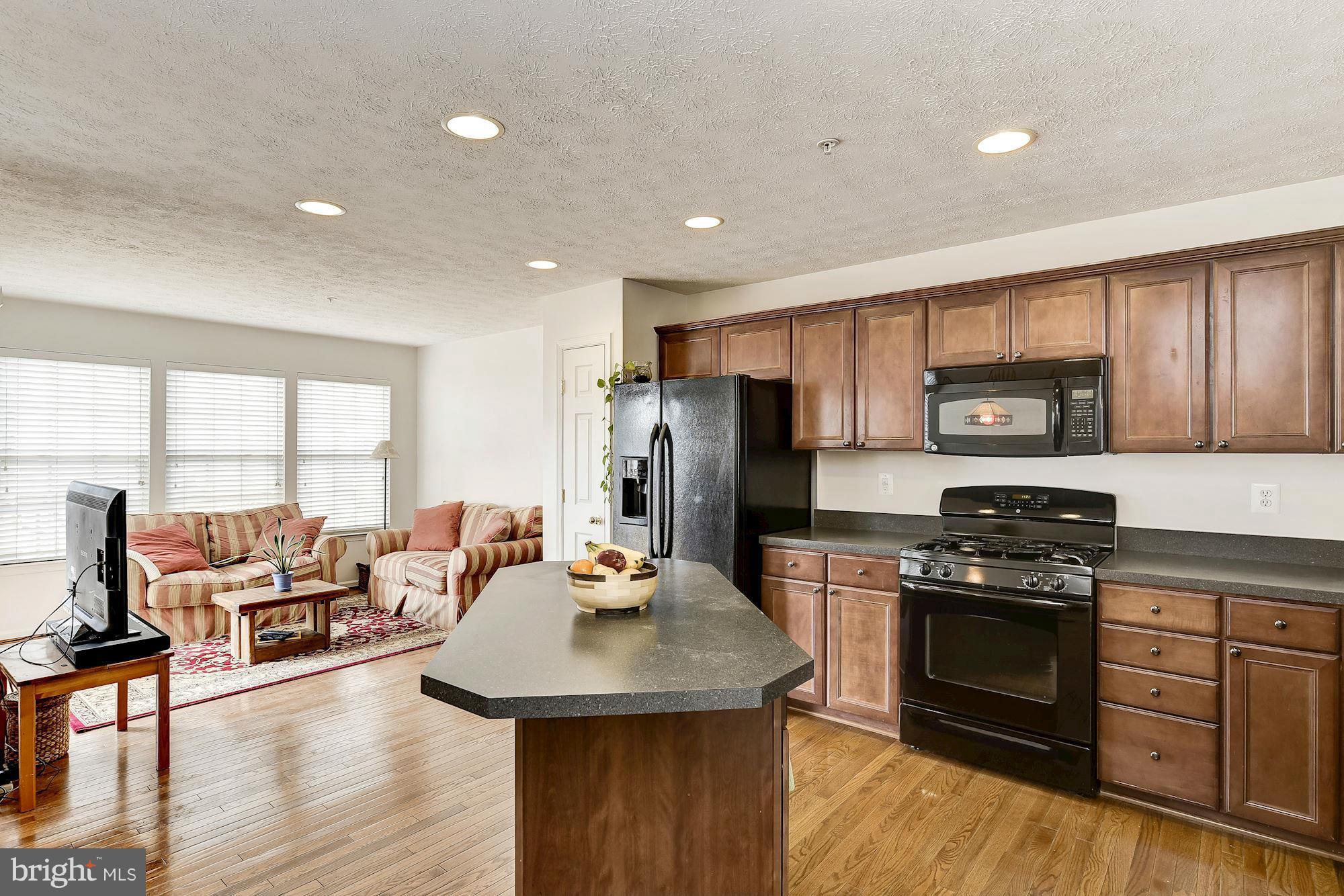 9869 Decatur Road Baltimore, MD 21220 - Photo 6 of 25 Kitchen