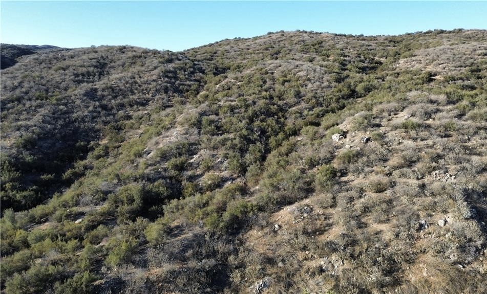 27920 Vista Suelto Road Moreno Valley, CA 92555 - Photo 12 of 16 a view of a field