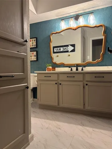 $183,000 | 7429 Kingswood Drive, Fort Worth, TX 76133