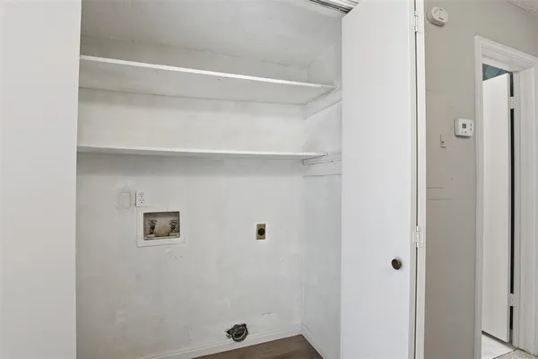 $175,000 | 7429 Kingswood Drive, Fort Worth, TX 76133