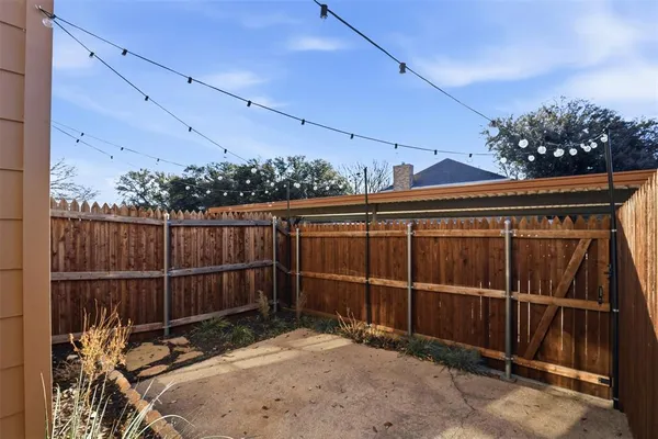 $175,000 | 7429 Kingswood Drive, Fort Worth, TX 76133