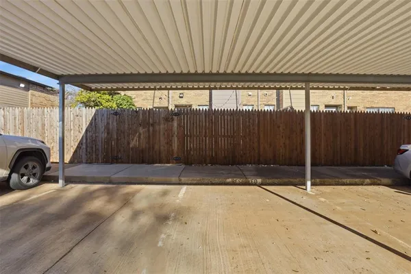 $175,000 | 7429 Kingswood Drive, Fort Worth, TX 76133