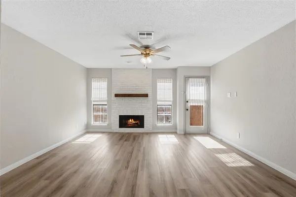 $175,000 | 7429 Kingswood Drive, Fort Worth, TX 76133