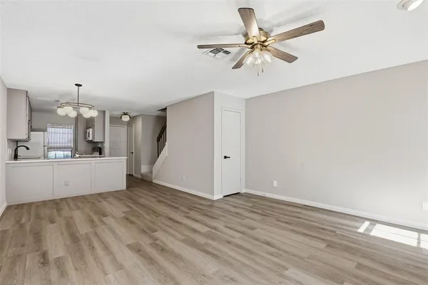 $175,000 | 7429 Kingswood Drive, Fort Worth, TX 76133