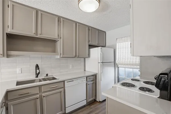 $175,000 | 7429 Kingswood Drive, Fort Worth, TX 76133