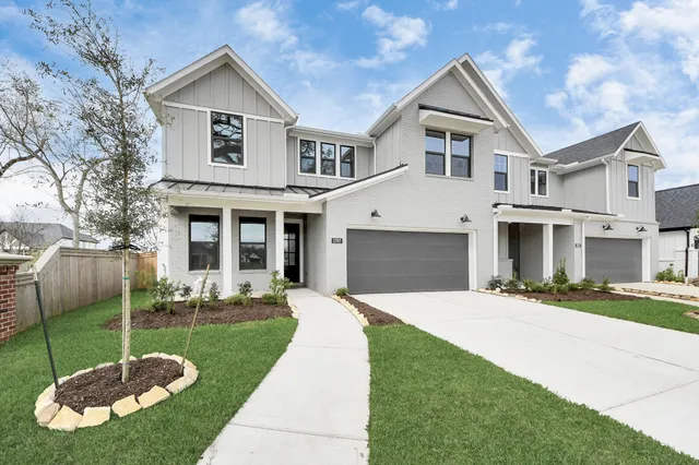 $424,343 | 1707 Sterling Water Drive, Missouri City, TX 77459