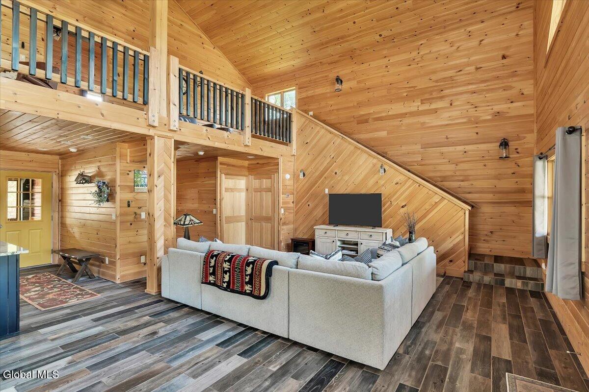 8 Red Wing Road Horicon, NY 12808 - Photo 11 of 53 10-P1889814