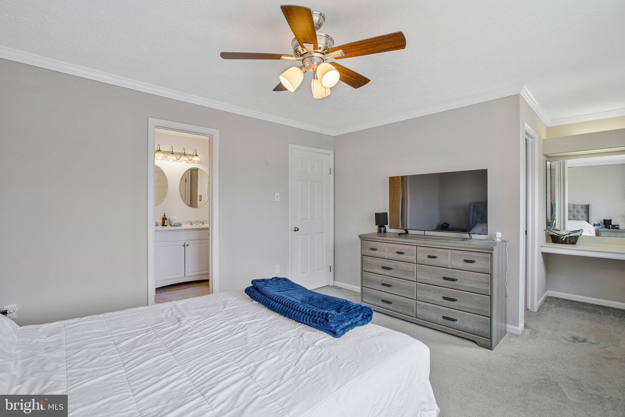 8735 Silver Hall Road Perry Hall, MD 21128 - Photo 13 of 34