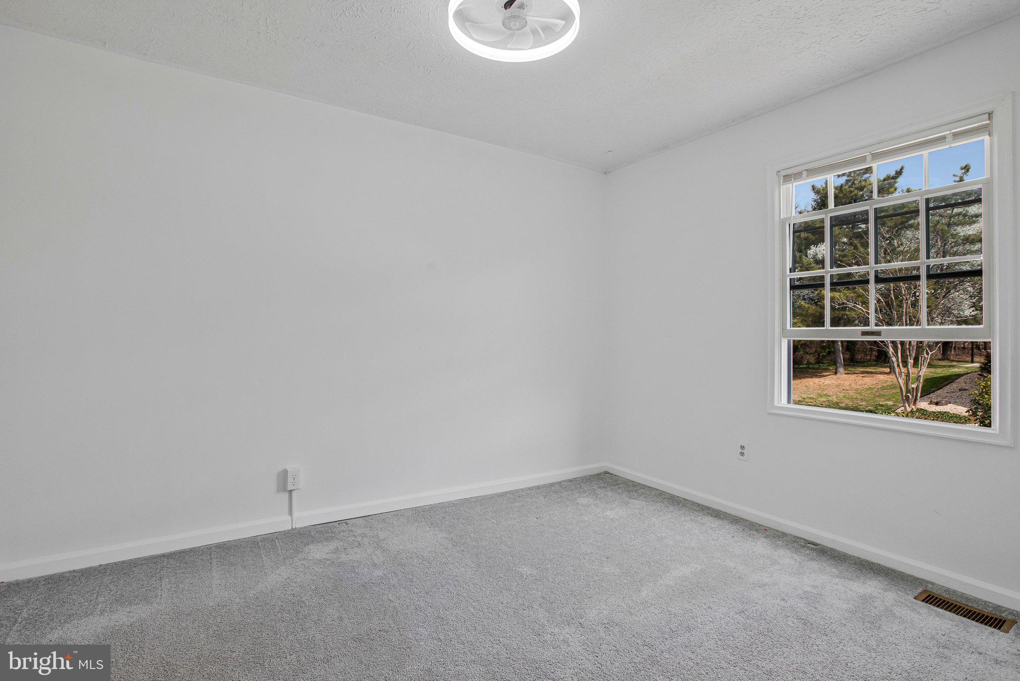 8735 Silver Hall Road Perry Hall, MD 21128 - Photo 18 of 34