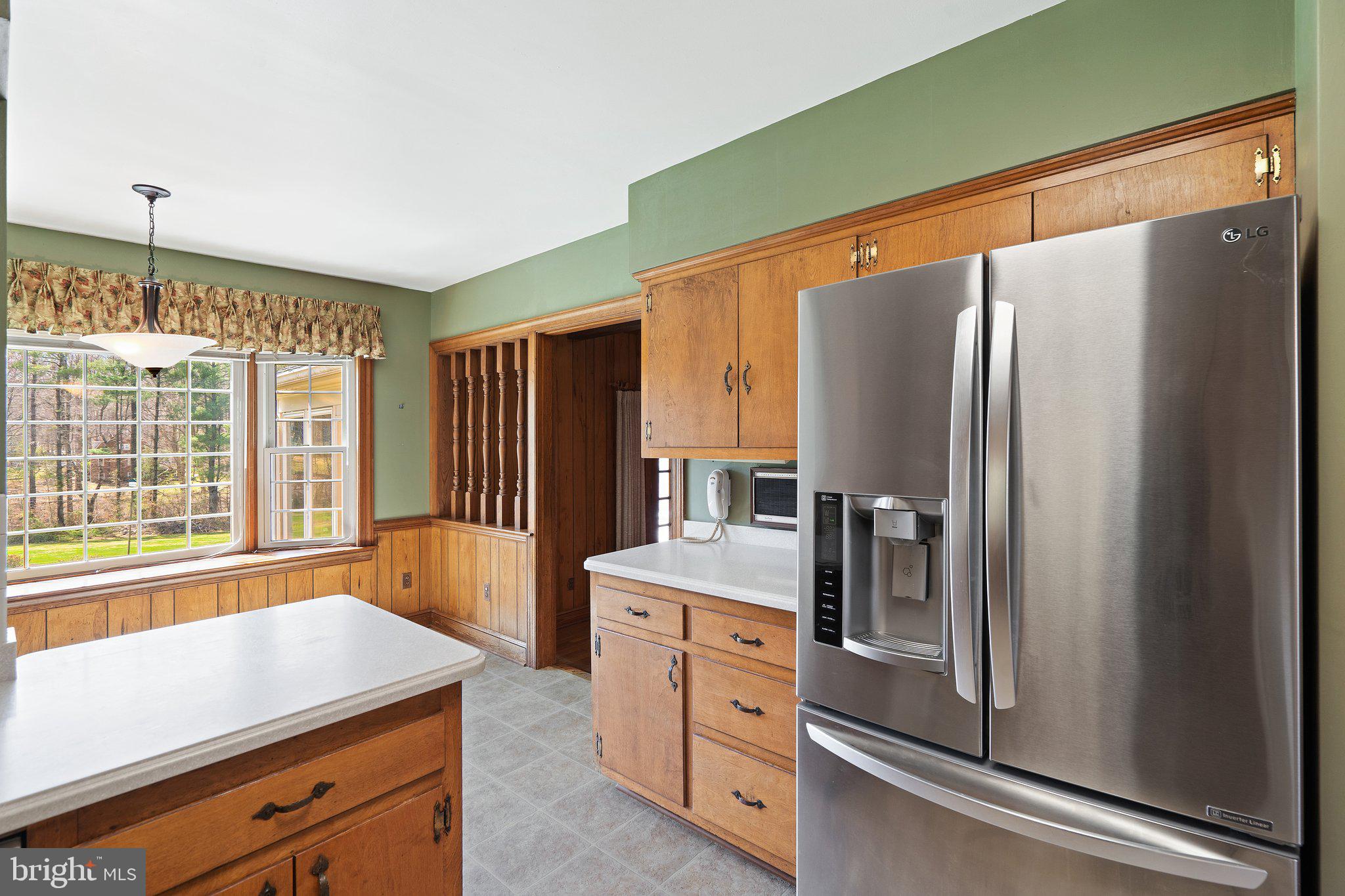 10328 Walker Road Culpeper, VA 22701 - Photo 15 of 79 Kitchen into breakfast area and family rm beyond