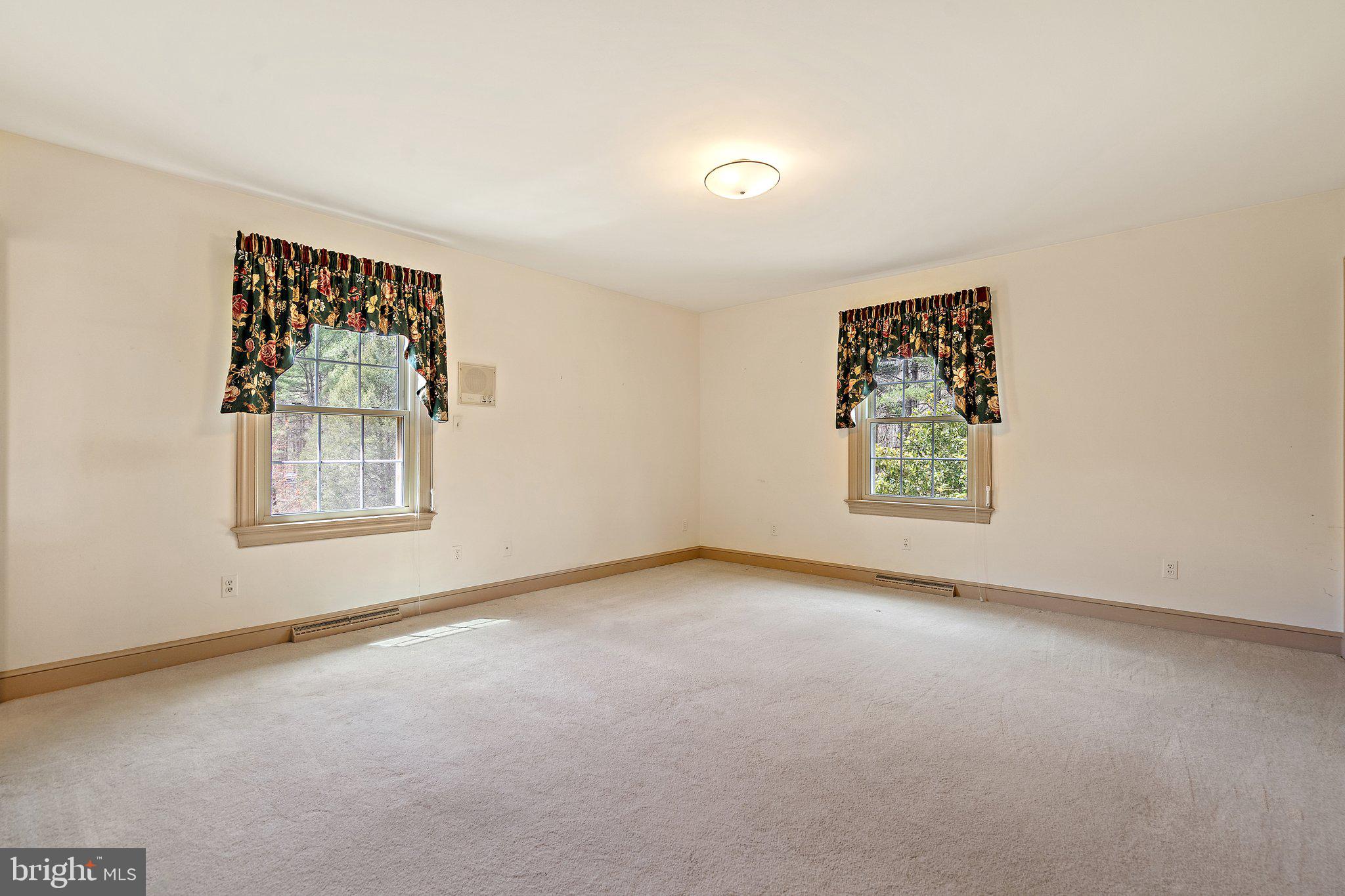 10328 Walker Road Culpeper, VA 22701 - Photo 34 of 79 Owner's Suite