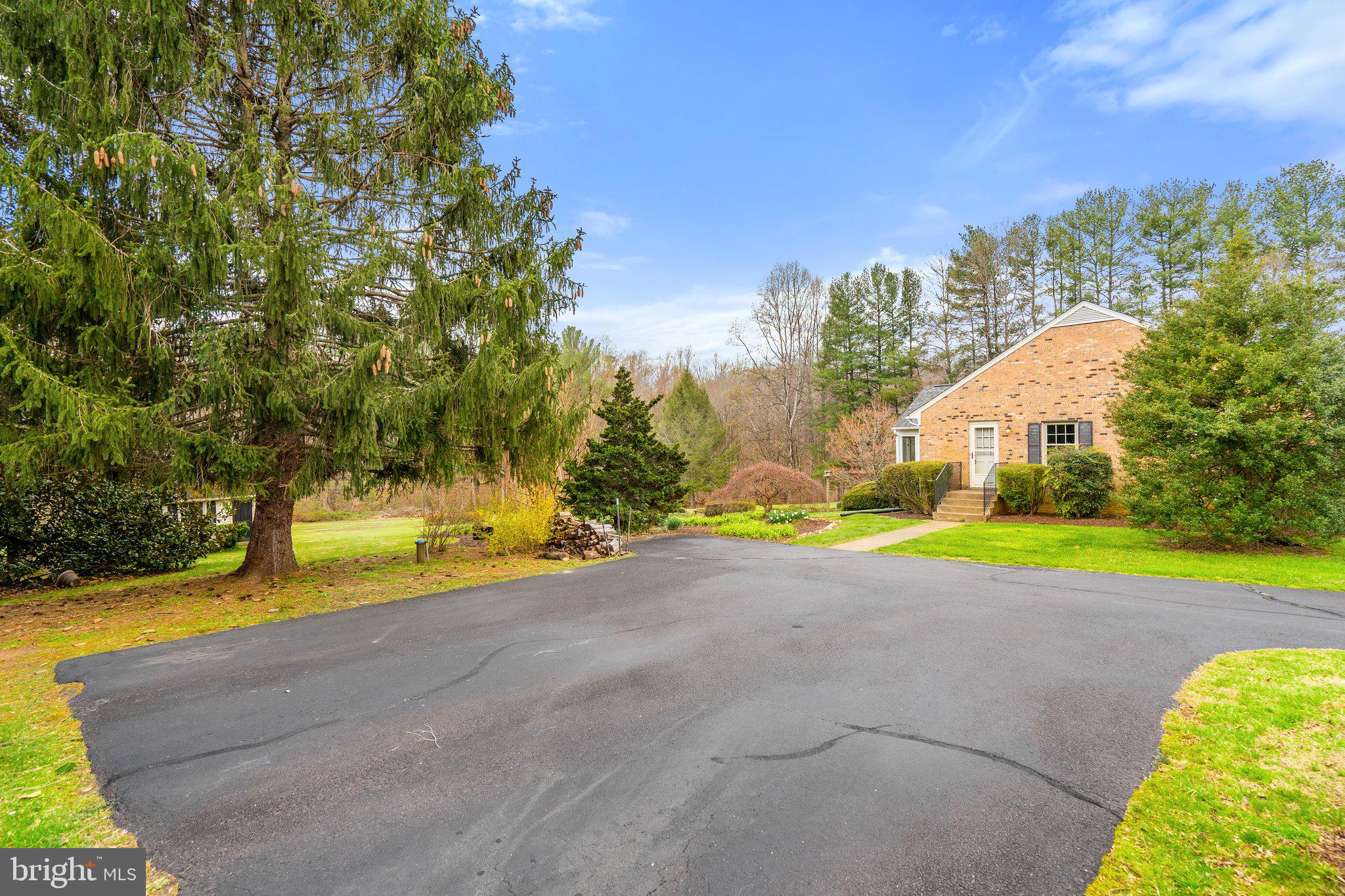 10328 Walker Road Culpeper, VA 22701 - Photo 6 of 79 Paved parking , steps from side entrance