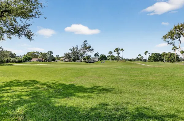 $3,950 | 661 Hollows Circle, Deerfield Beach, FL 33442