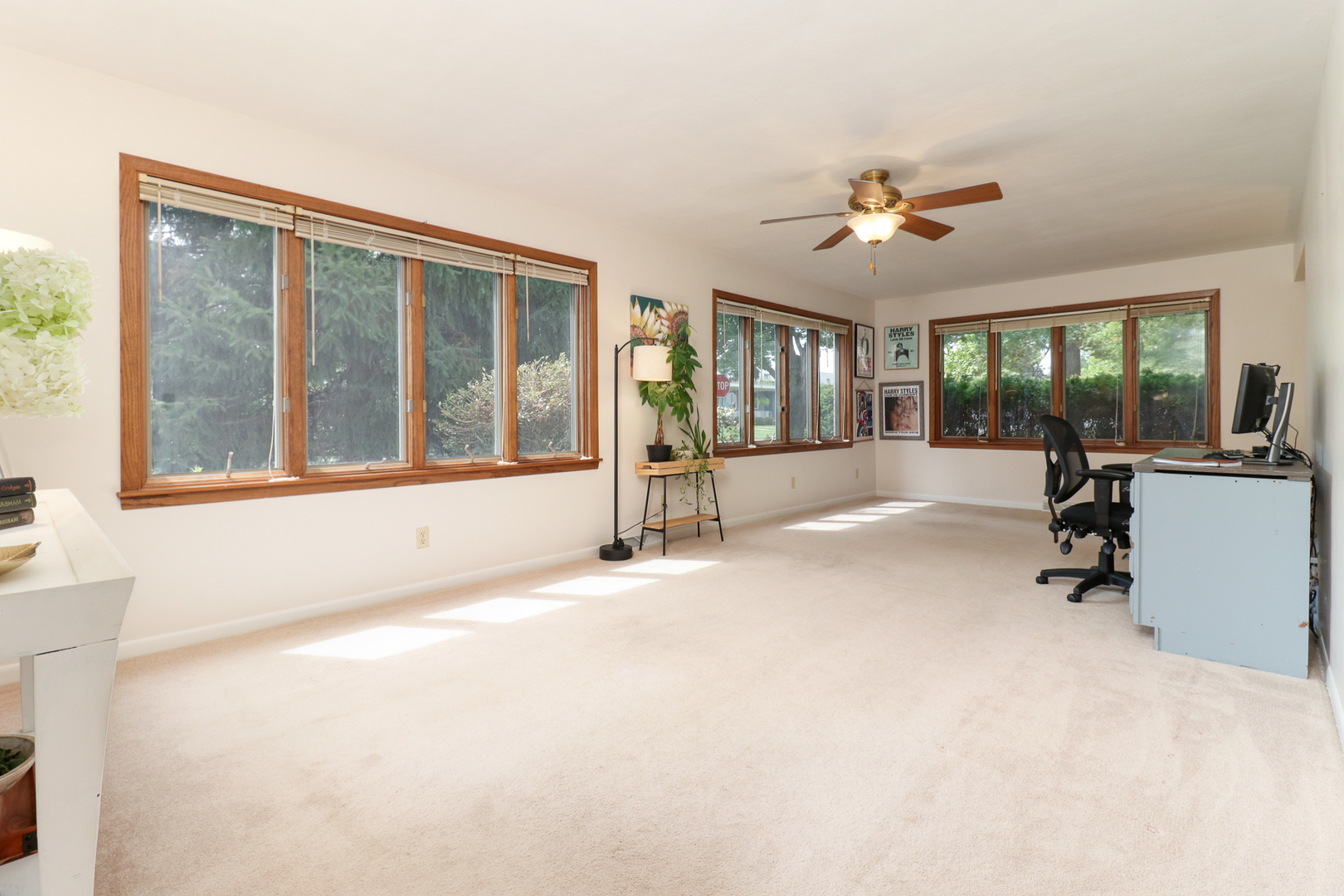 916 Parmon Road Bloomington, IL 61701 - Photo 3 of 29 Gallery Image 3