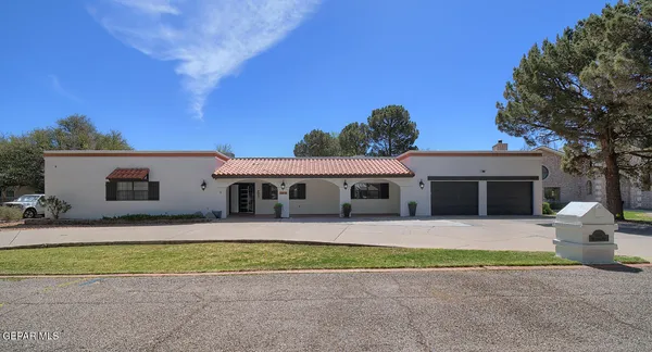 $675,000 | 616 Mt Cristo Rey Lane, El Paso, TX 79922