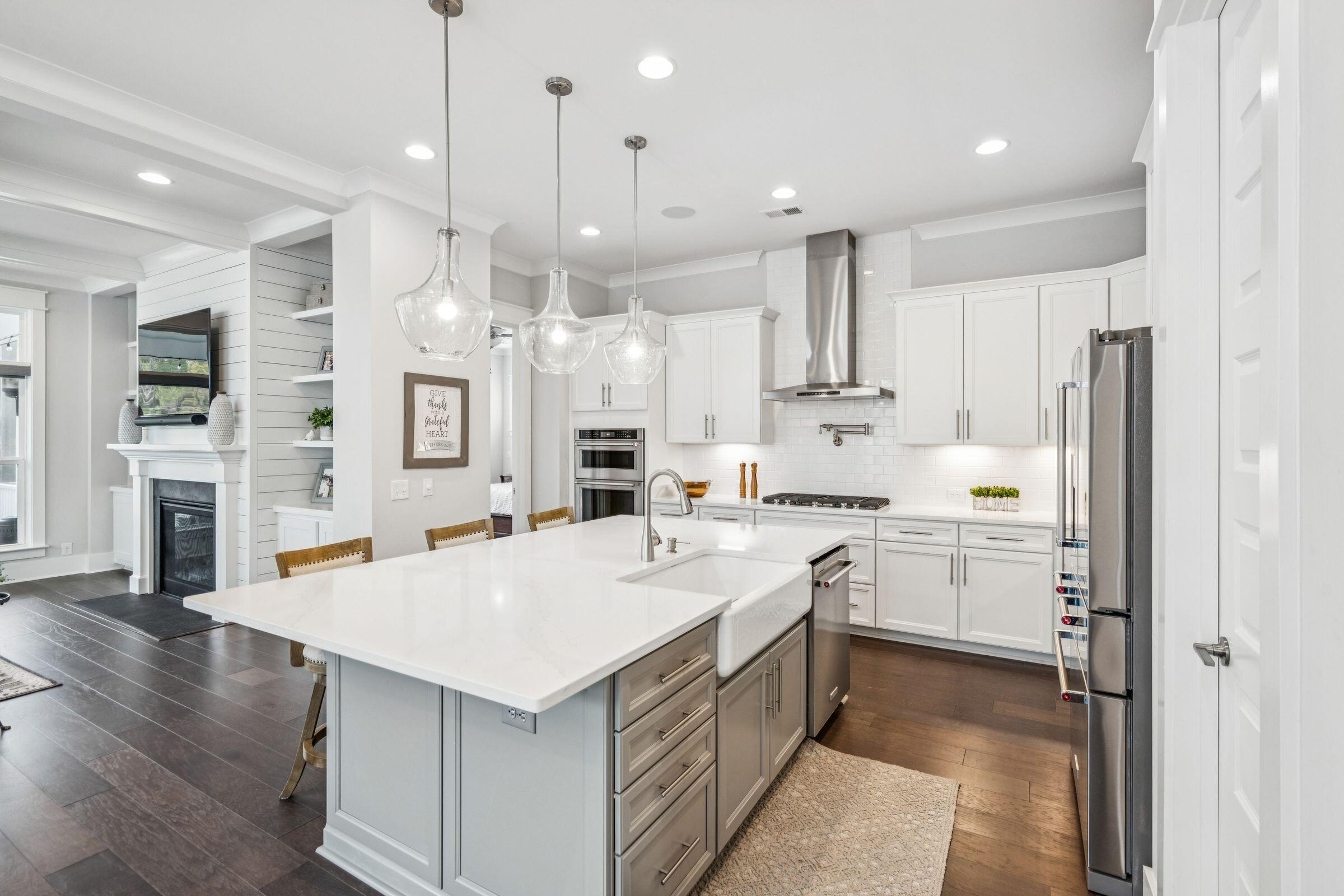 2838 Dragonfly Cir Mount Mount Pleasant, SC 29466 - Photo 12 of 95 2838DragonflyCir-KeenEyeMarketing-015