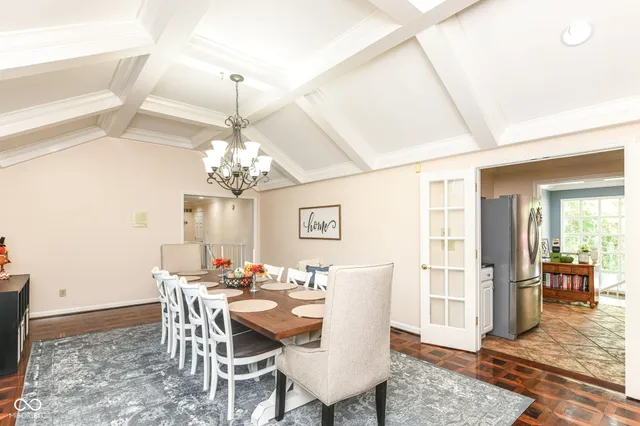 $869,900 | 8215 Sunray Court, Indianapolis, IN 46278