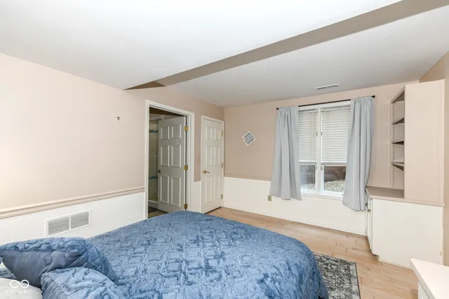 $869,900 | 8215 Sunray Court, Indianapolis, IN 46278