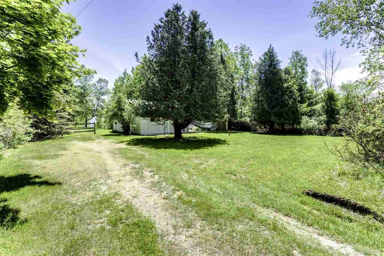 7142 Lakeshore Road Palms, MI 48465 - Photo 37 of 48