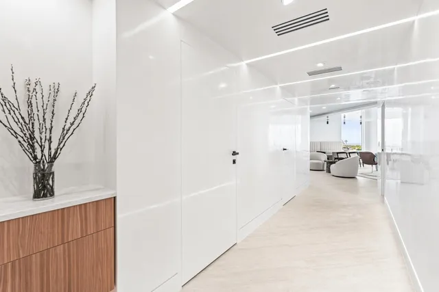 $3,500,000 | 1551 North Flagler Drive, Unit 1501, West Palm Beach, FL 33401