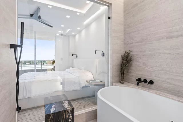 $3,500,000 | 1551 North Flagler Drive, Unit 1501, West Palm Beach, FL 33401