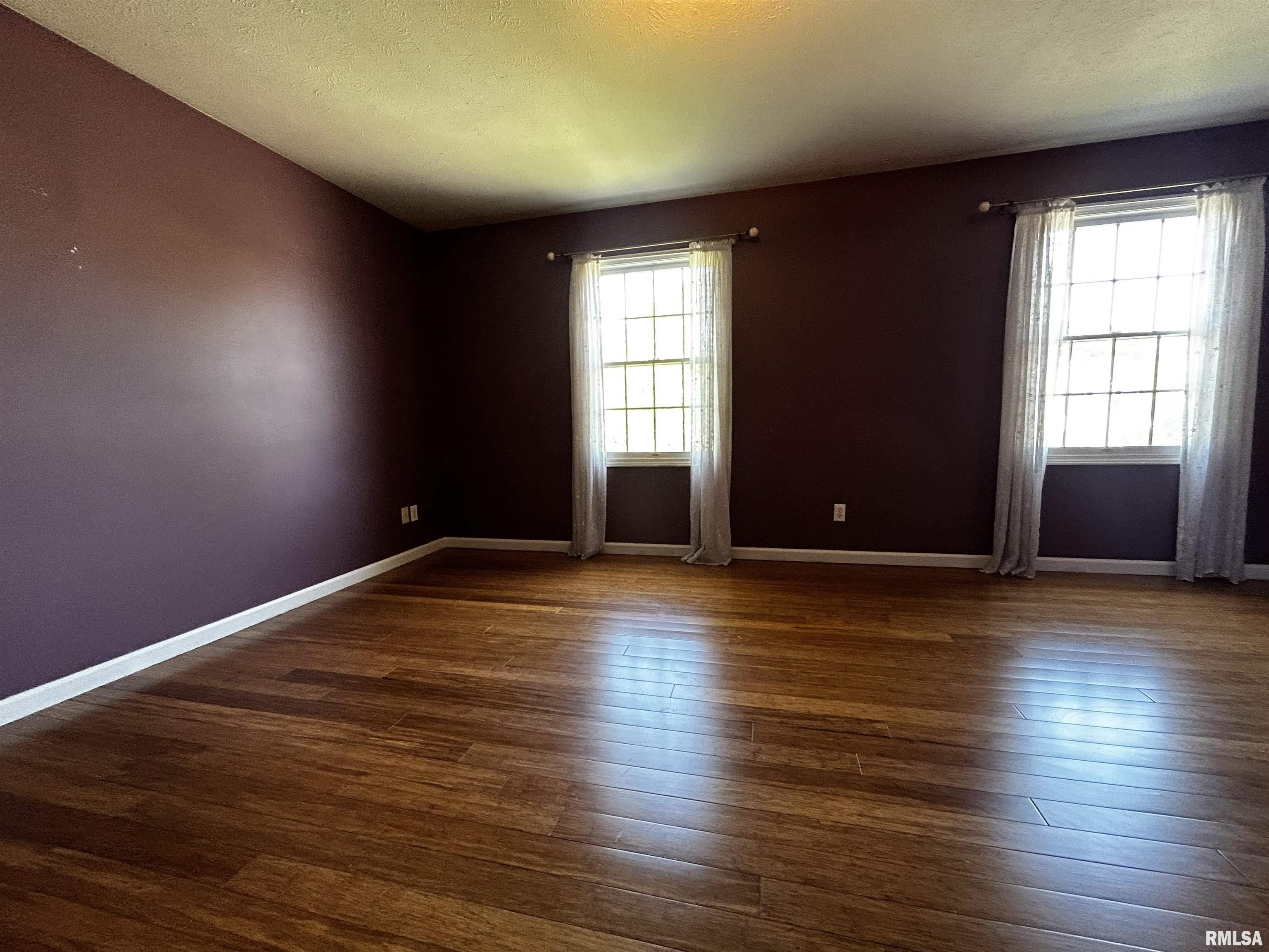 3820 Viking Boulevard Springfield, IL 62712 - Photo 10 of 15 Gallery Image 10