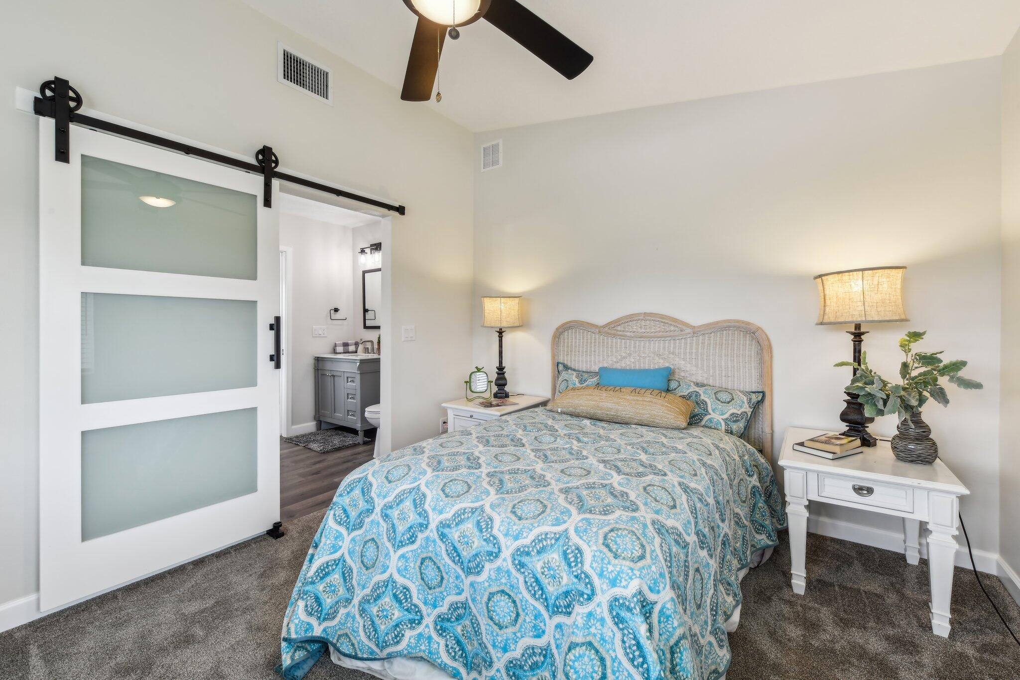 581 Hillside Court Melbourne, FL 32935 - Photo 19 of 46 Primary Bedroom