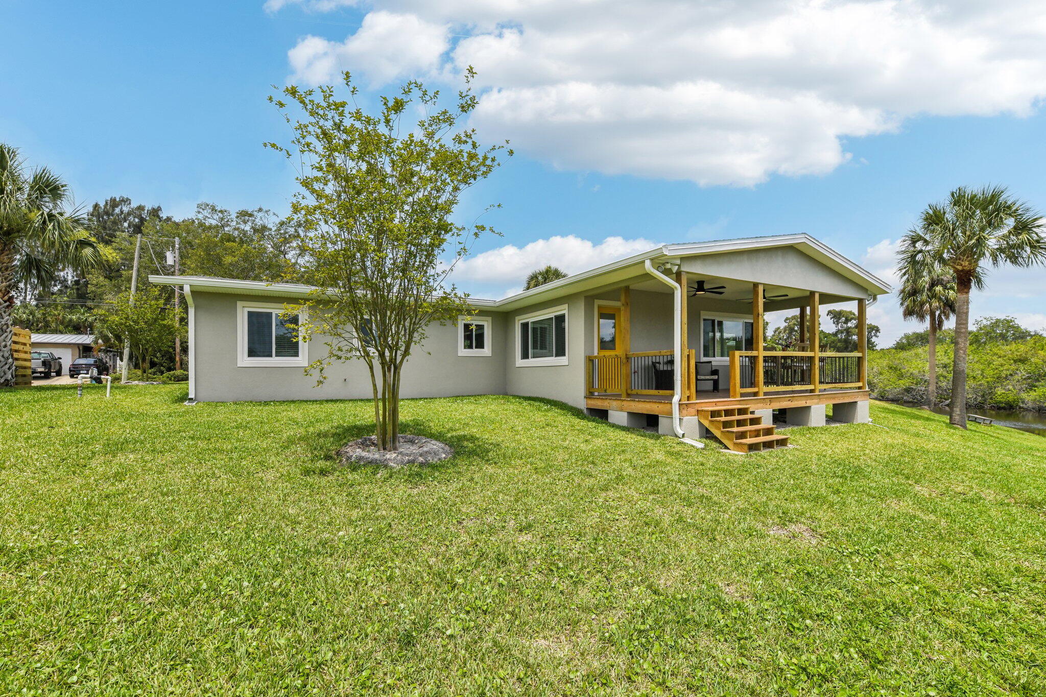 581 Hillside Court Melbourne, FL 32935 - Photo 32 of 46 Back view