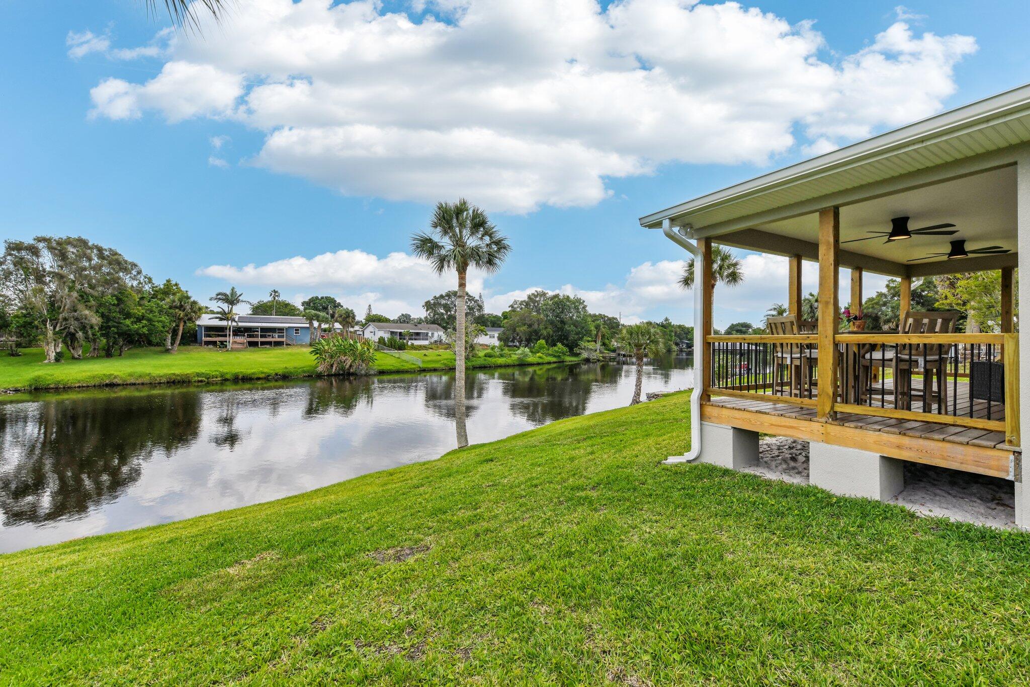 581 Hillside Court Melbourne, FL 32935 - Photo 35 of 46 View of the canal