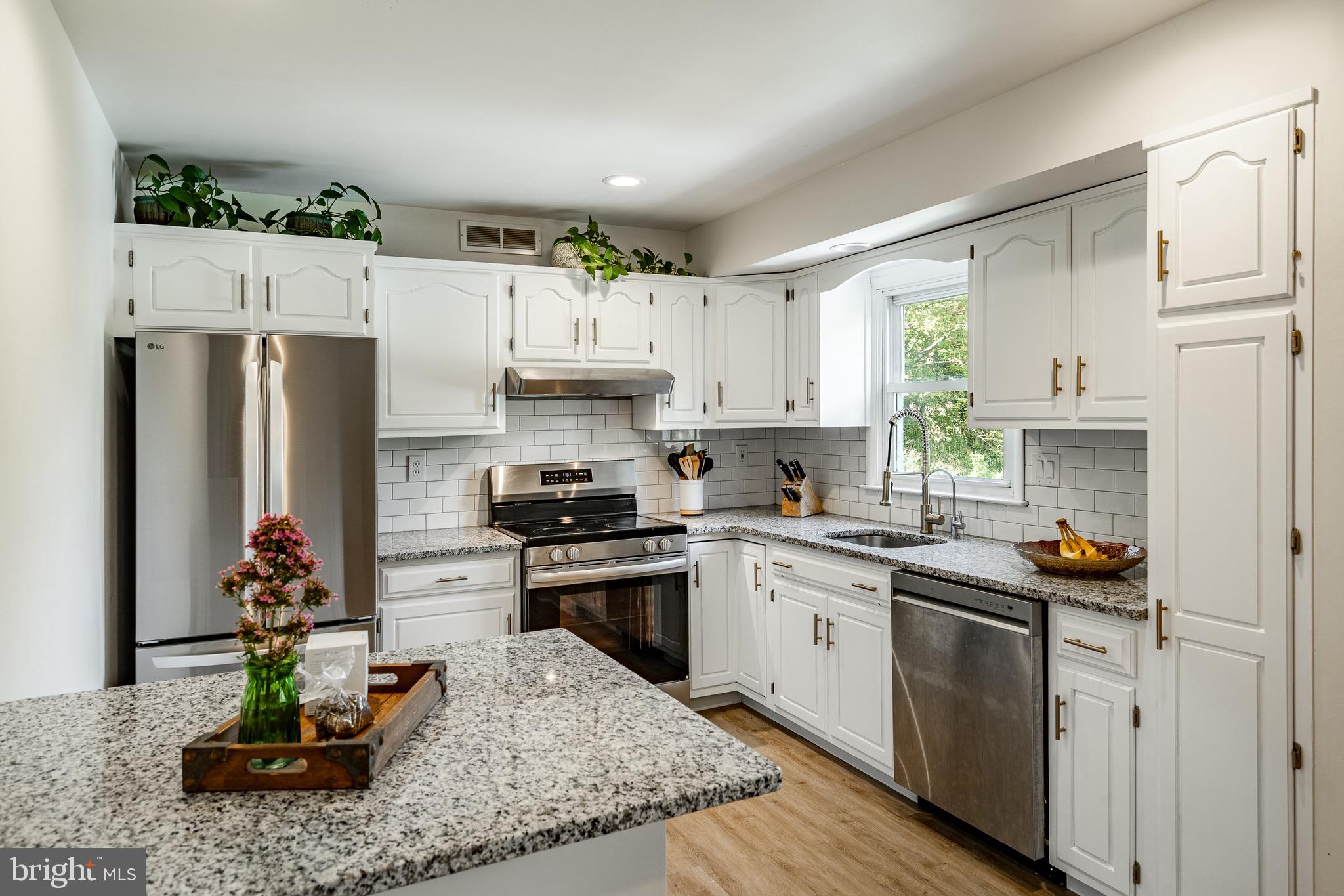 118 Valley View Road Phoenixville, PA 19460 - Photo 4 of 28 Gallery Image 4