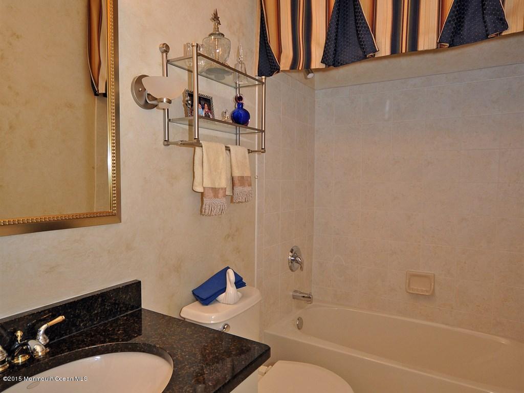 39 Yates Road Manalapan, NJ 07726 - Photo 8 of 25 008_Bathroom