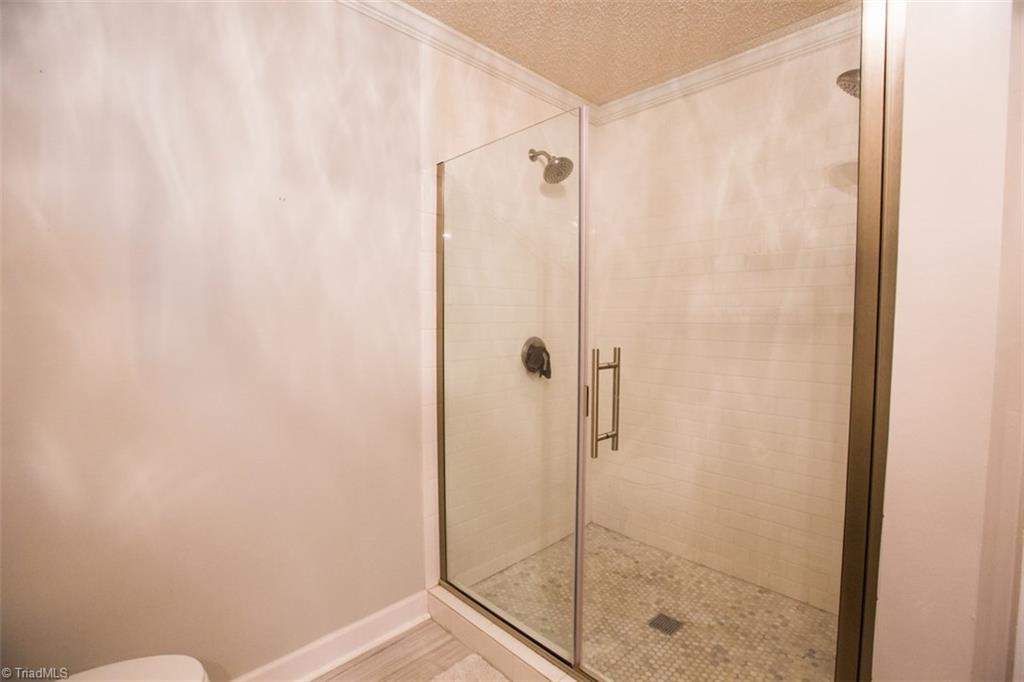 703 Ridgeworth Avenue High Point, NC 27265 - Photo 14 of 24 Gallery Image 14