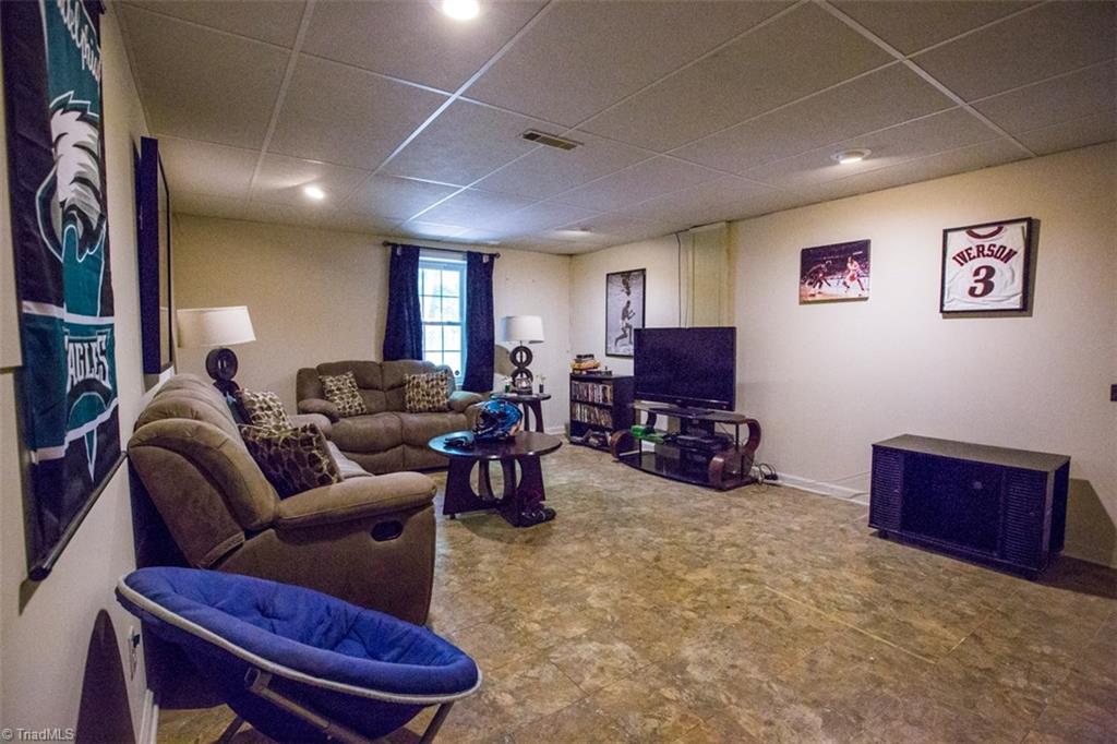 703 Ridgeworth Avenue High Point, NC 27265 - Photo 20 of 24 Gallery Image 20