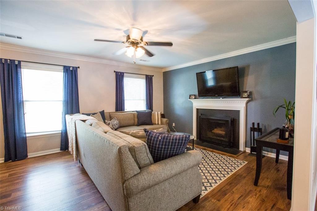 703 Ridgeworth Avenue High Point, NC 27265 - Photo 3 of 24 Gallery Image 3