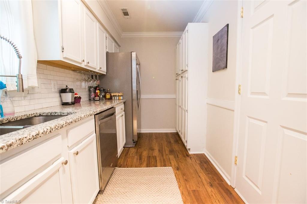 703 Ridgeworth Avenue High Point, NC 27265 - Photo 8 of 24 Gallery Image 8