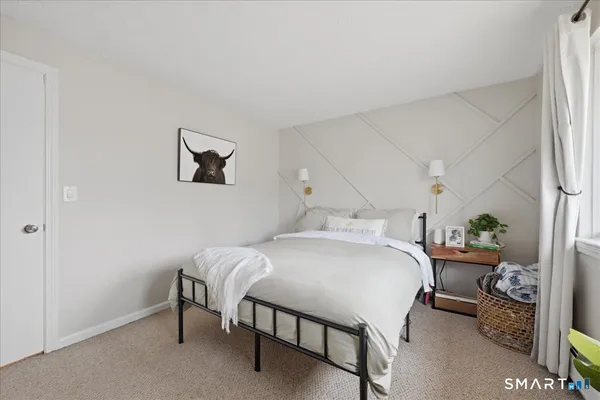 $229,000 | 300 Meridian Street, Unit H, Groton, CT 06340