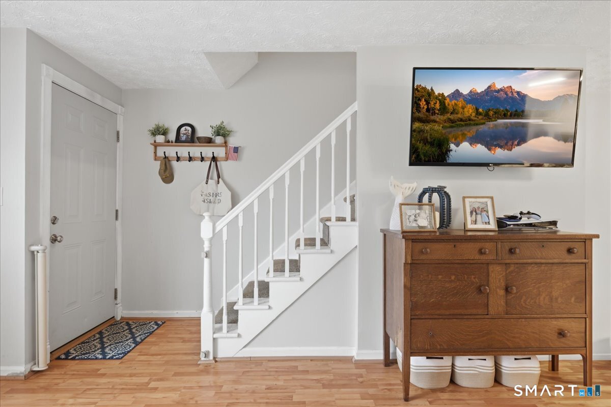 300 Meridian Street, Unit H Groton, CT 06340 - Photo 7 of 21