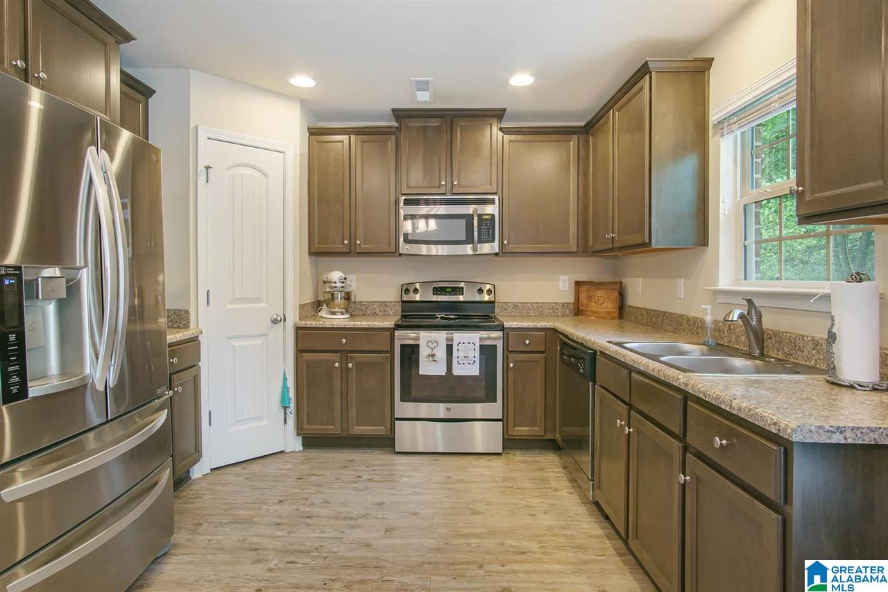 201 Stoney Trail Alabaster, AL 35114 - Photo 10 of 32