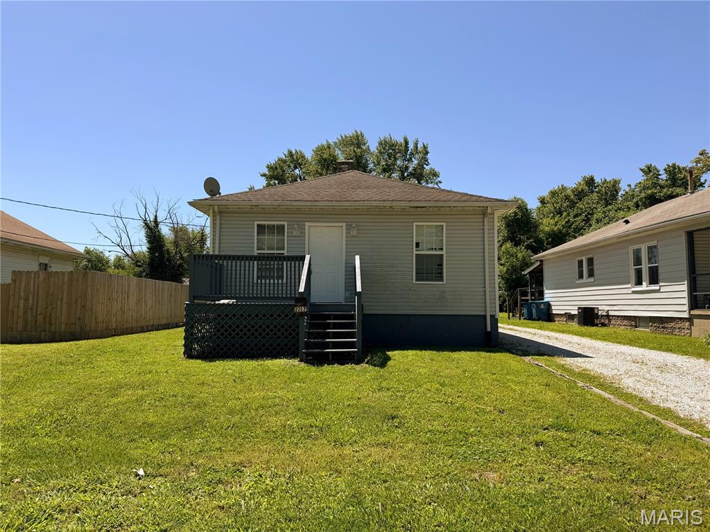 2217 Locust Avenue Alton, IL 62002 - Photo 9 of 9
