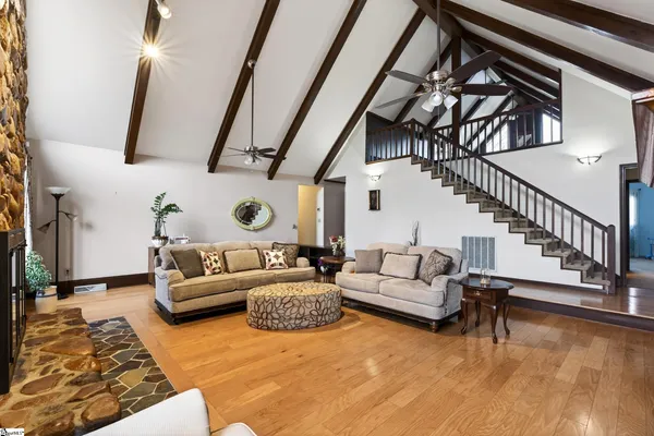 $689,000 | 160 Ballard Road, Pelzer, SC 29669