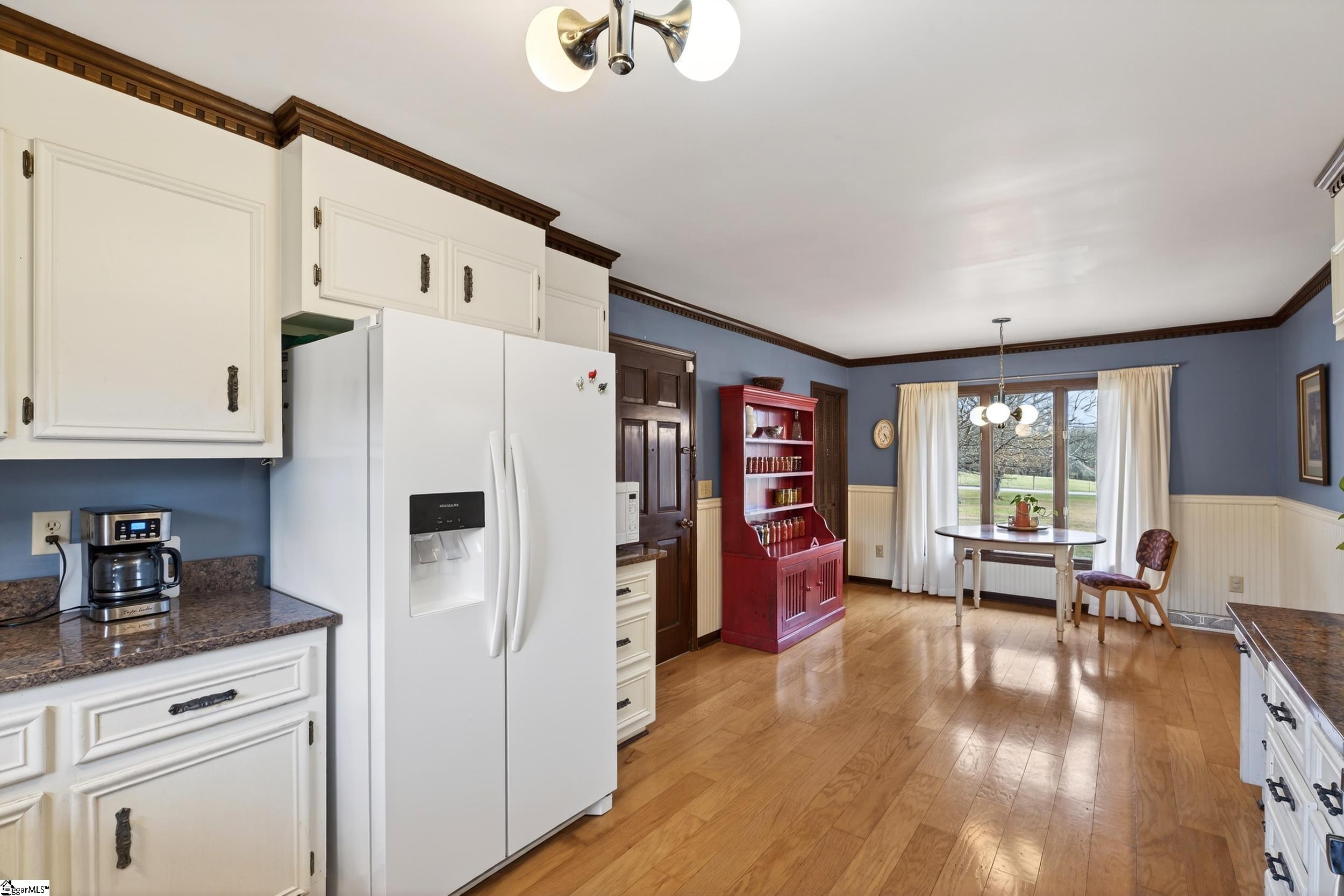 160 Ballard Road Pelzer, SC 29669 - Photo 10 of 48