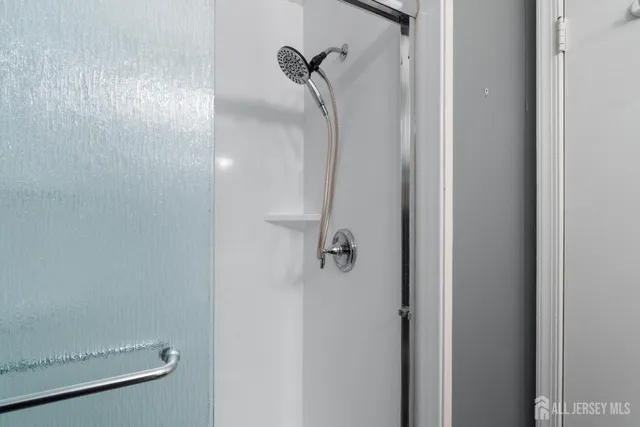 $2,400 | 13 Pear Tree Lane, Franklin Park, NJ 08823