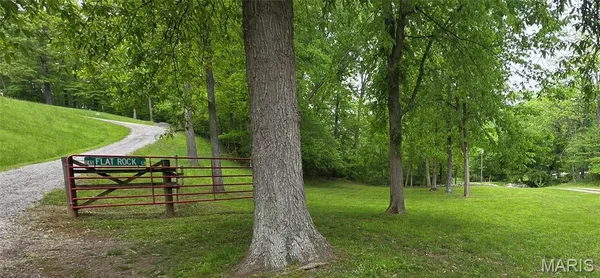 $350,000 | 245 Flat Rock Lane, Ava, IL 62907