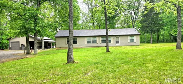 $350,000 | 245 Flat Rock Lane, Ava, IL 62907