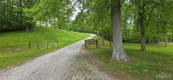 $350,000 | 245 Flat Rock Lane, Ava, IL 62907