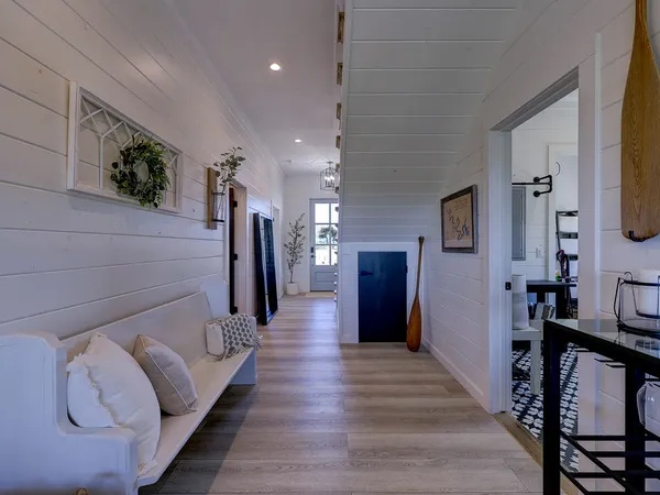 $1,250,000 | 22516 Felicia Drive, Spicewood, TX 78669