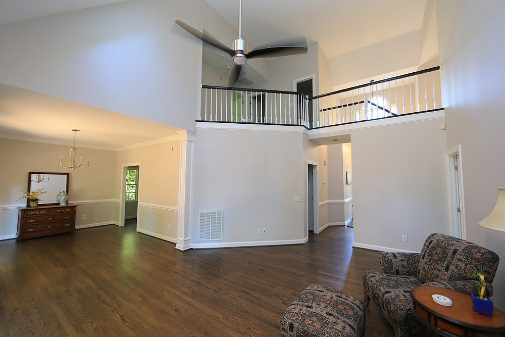 1901 Russell Drive Raleigh, NC 27612 - Photo 4 of 18 Family Room
