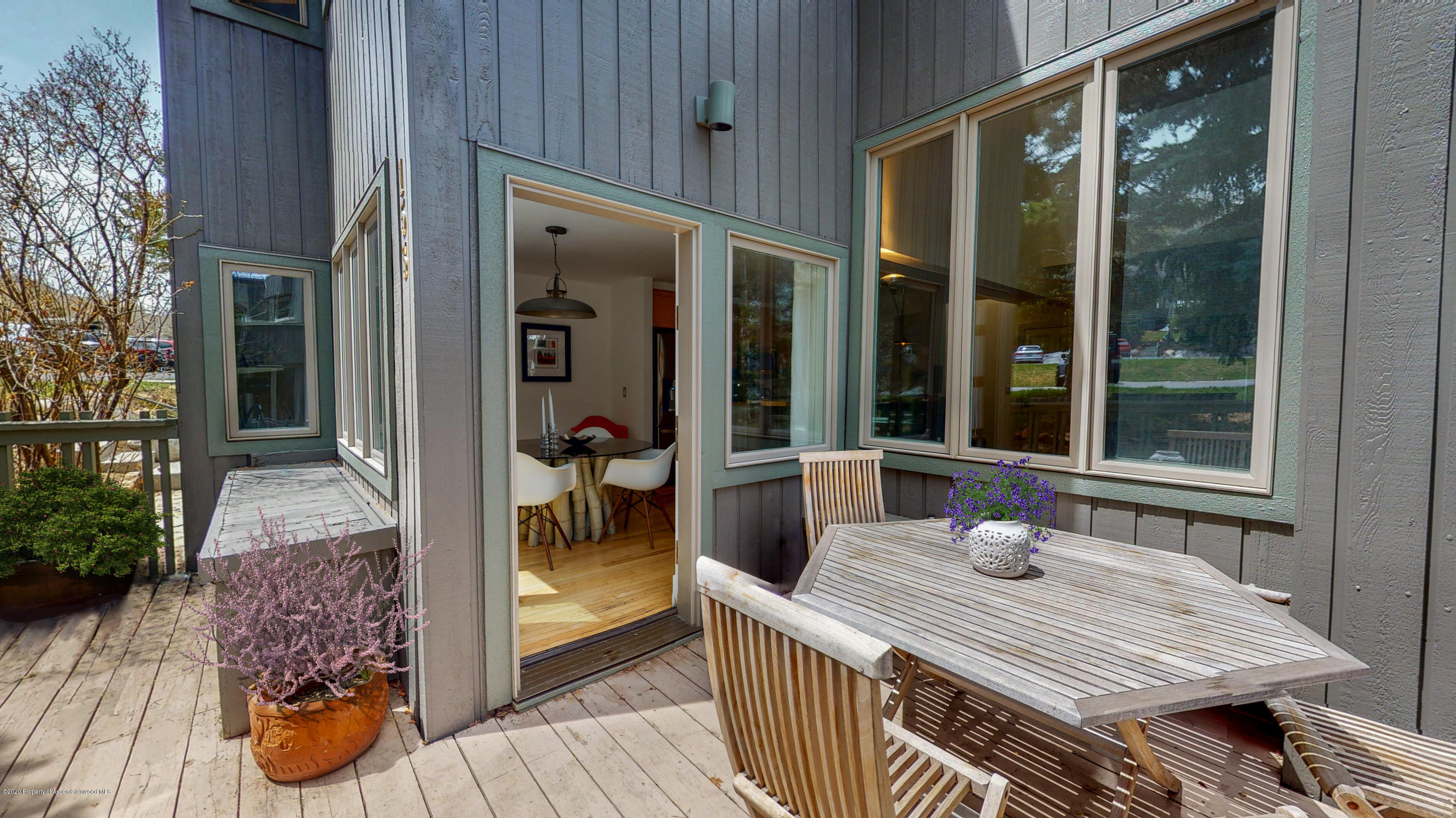153 Meadow Ranch Road Snowmass Village, CO 81615 - Photo 26 of 28 153-Meadow-Ranch-Rd-1238-ft2-2-Bed-15-Ba