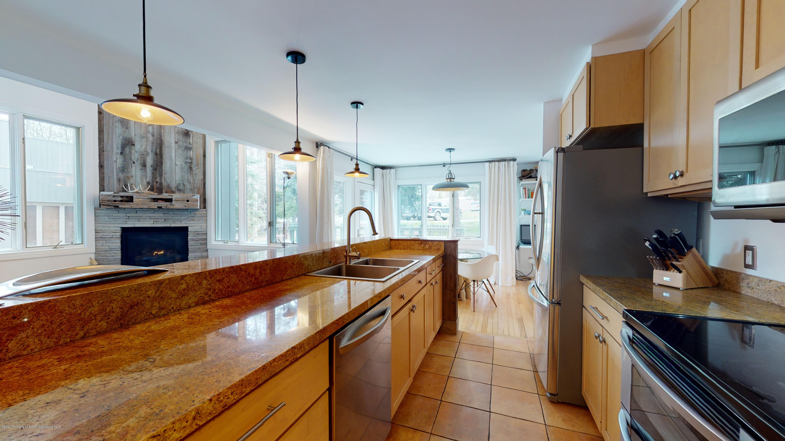 153 Meadow Ranch Road Snowmass Village, CO 81615 - Photo 5 of 28 153-Meadow-Ranch-Rd-1238-ft2-2-Bed-15-Ba