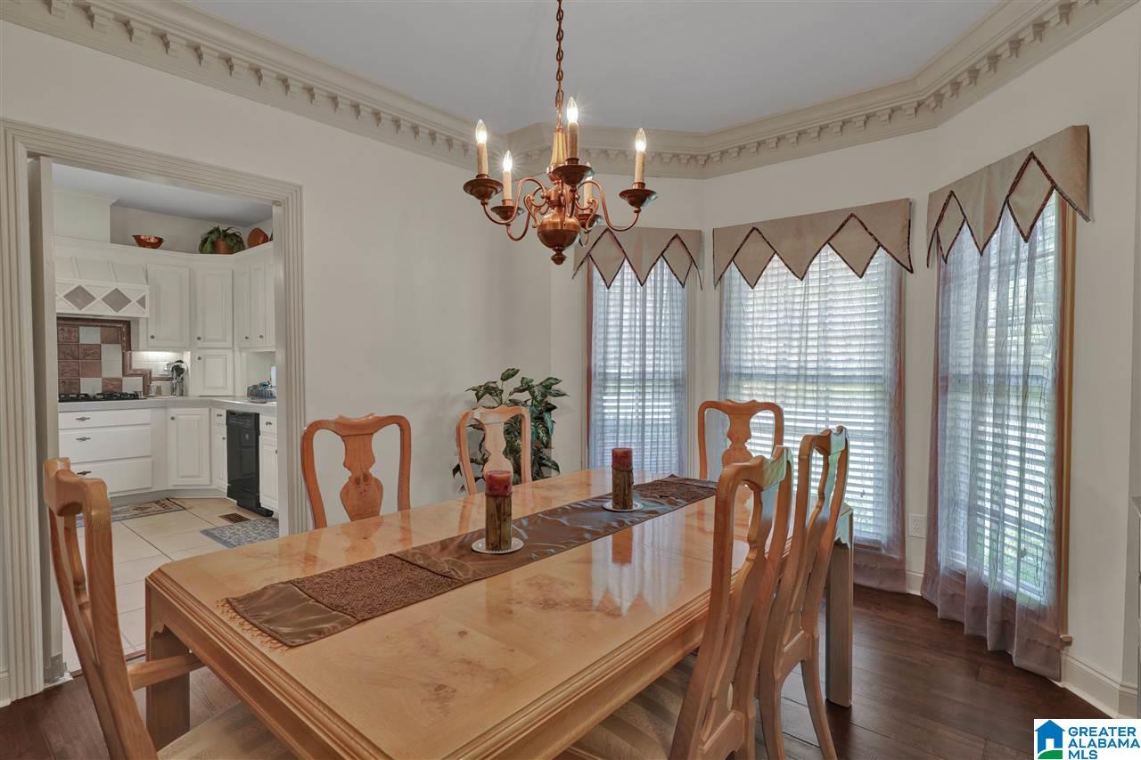 247 Kings Crest Lane Pelham, AL 35124 - Photo 6 of 45